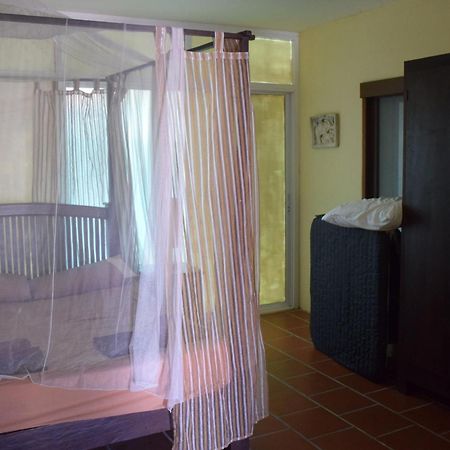 Sanuk Bungalows Rawai Phòng bức ảnh